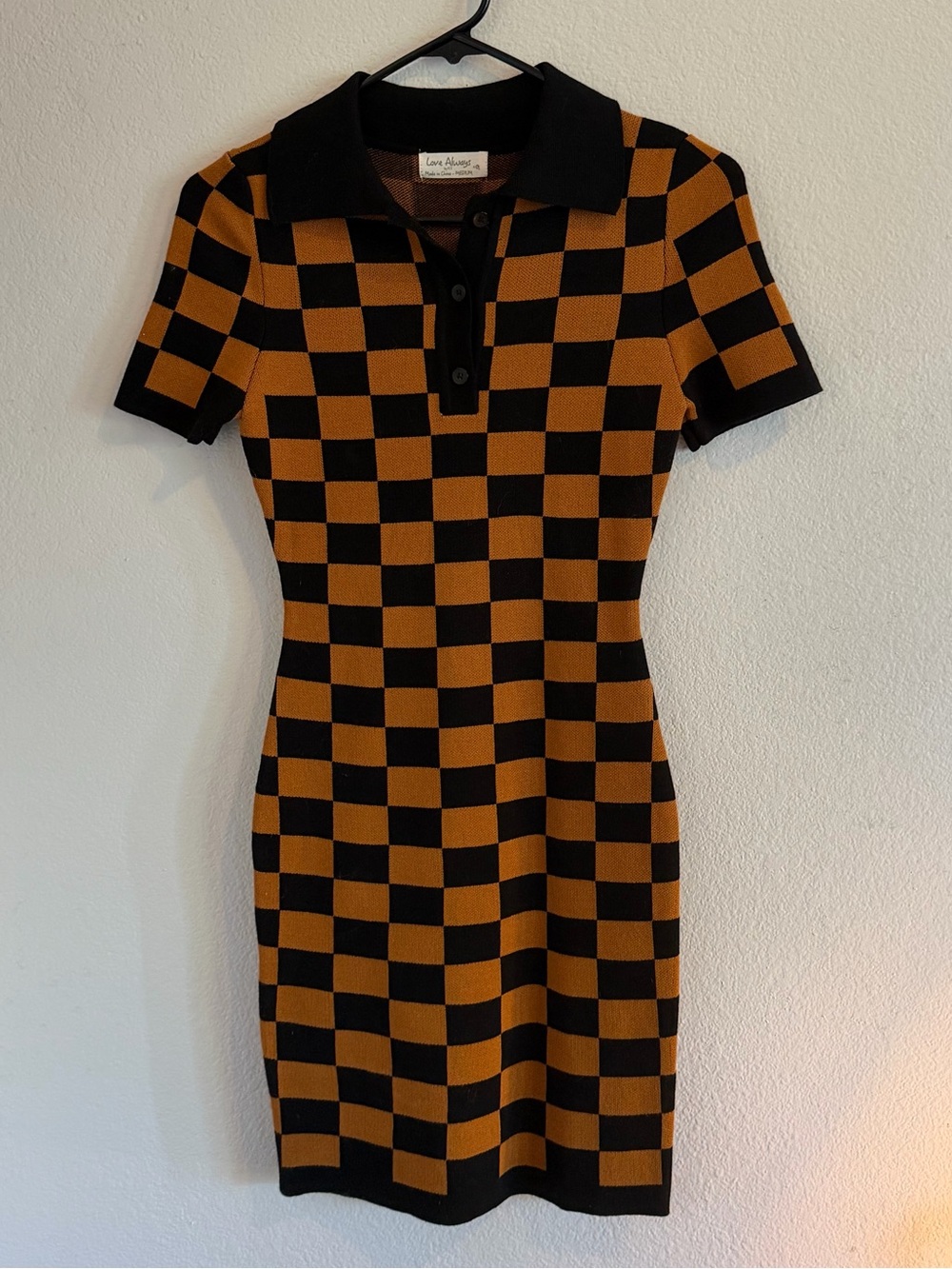 Love Always 🧡🖤 Black and Orange Checker Dress - Picture 3 of 10